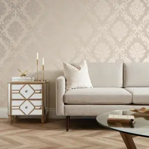 Chelsea Glitter Damask Wallpaper In Cream And Gold