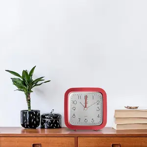 Quartz Movement / Crystal Alarm Tabletop Clock Red