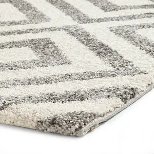 Grey/White Geometric Modern Easy to clean Rug for Dining Room -160cm X 220cm