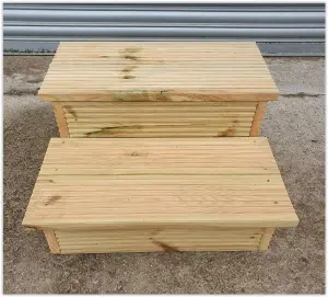 Wooden Steps with built in storage and lid, with non slip strips Ideal Hot Tubs, Caravans, Pets etc