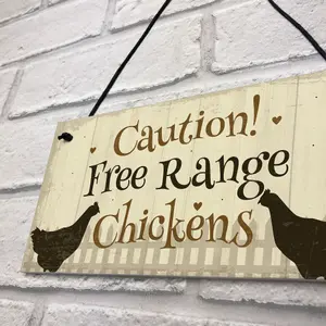 Red Ocean Caution Free Range Chickens Garden Signs Funny Novelty Hanging Sign Chicken Hen Sign