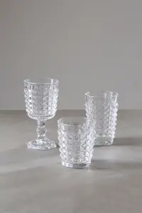 Interiors by Premier Set of 4 Pyramid Clear Glass Tumblers, Embossed Glass Tumblers Set, Stylish and Durable Clear Glassware set