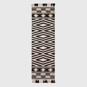 Homescapes Dinan Black & White Kilim Runner Cotton Rug 66 x 200 cm