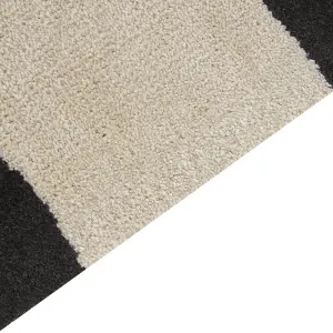 Area Rug 160 x 230 cm Beige and Black KOLPUR