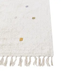 Cotton Area Rug Dotted 140 x 200 cm Off-white ASTAF