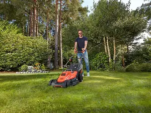 BLACK & DECKER BEMW481BH 240v Rotary mower