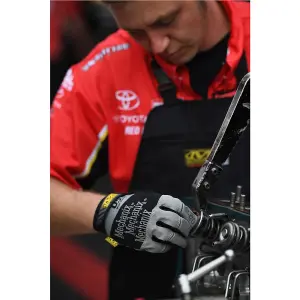 Mechanix Mechanix Speciality Hi Dexterity 0.5 Workshop Gloves Medium