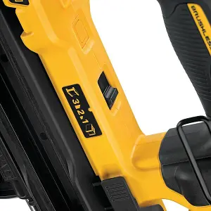 Dewalt DCN890N 18v XR Cordless Concrete Nailer Nail Nailing Gun - Bare Unit