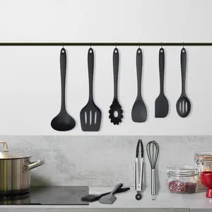 Saffron Assorted Kitchen Utensil Set Black