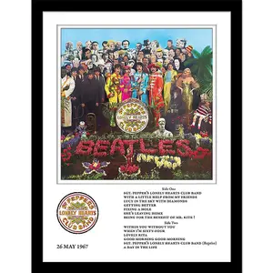 The Beatles Sgt pers Lonely Hearts Club Band Framed Print Multicoloured (40cm x 30cm)