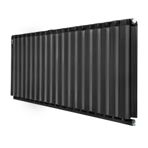 Aluminum Radiator Compatible with Heat pump. Model "Onyx" Black. 1330 .500mm.BTU/hr 7271