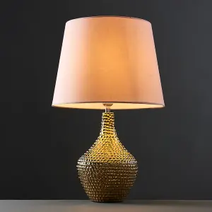 ValueLights Bailey Pair of Modern Metallic Gold Indent Textured Ceramic Table Lamps with Pink Shades