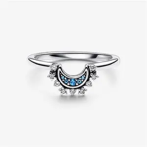 Pandora Celestial Blue Sparkling Moon Ring - Sterling Silver / Mixed Stone / Blue - Sz. 50