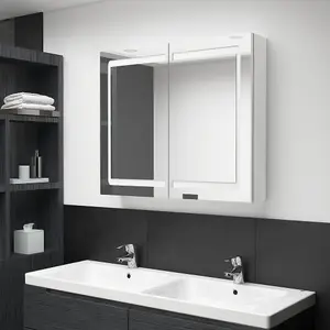 Berkfield LED Bathroom Mirror Cabinet Shining White 80x12x68 cm