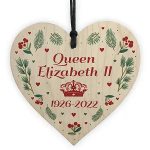 Red Ocean Memorial Sign For Queen Elizabeth II Wooden Heart In Memory Plaque Christmas Bauble