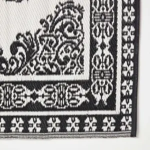 Homescapes Black and White Motif Design Reversible Outdoor Rug