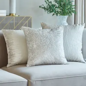 Prestigious Textiles Hamlet Metallic Polyester Filled Cushion