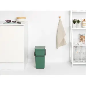 Brabantia Sort and Go 16 Litre Recycling Bin Green