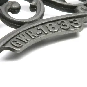 Oakcrafts - Pair of Antique Cast Iron 'GWR 1833' Shelf Brackets - 180mm x 200mm