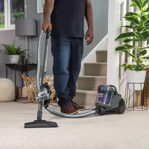 Russell Hobbs Bagless Cylinder Vacuum Cleaner