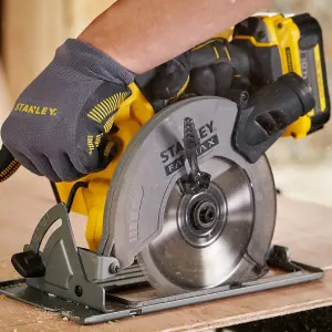 Stanley FatMax 18V Li-ion V20 165mm Cordless Circular saw (1 x 2Ah) - SFMCS500D1K-GB