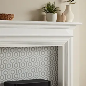 Focal Point Charlottesville White & black MDF Fireplace surround set