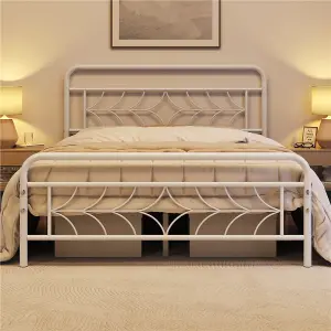 Yaheetech White 4ft6 Double Metal Bed Frame with Sparkling Star Design Headboard and Footboard