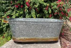 Galvanised Large Metal Planter with Handles Outdoor Garden Flower Pot Trough Ornament