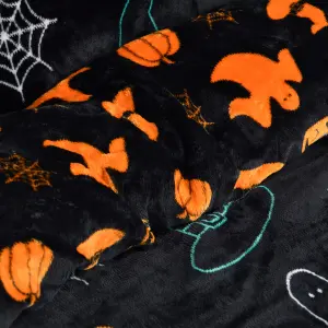 Smart Living Super Soft Halloween Mix Fleece Reversible Duvet Cover with Pillowcase