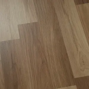 GoodHome Goldcoast Natural oak Natural oak effect Laminate Flooring, 2.397m²