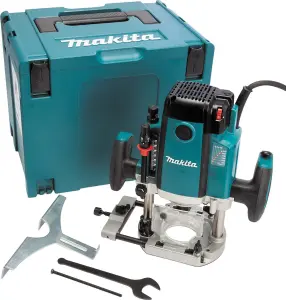 MAKITA RP2303FCJ 240v Plunge router 1/2" collet