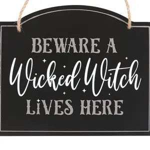 Something Different Beware A Wicked Witch Lives Here Hanging Sign Black/White (One Size)