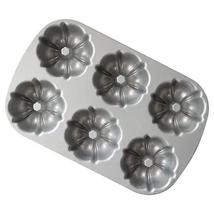 Nordic Ware Graphite Classic Bundtlette Cake Pan