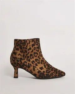 JD Williams - Kitten Heel Ankle Boot - EEE Fit - Leopard Print - Size 9 - Womens Winter Boots