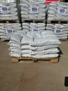 10 Filled white polyproplene sandbags