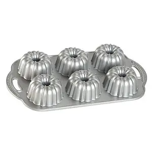 Nordic Ware Anniversary Bundtlette Pan