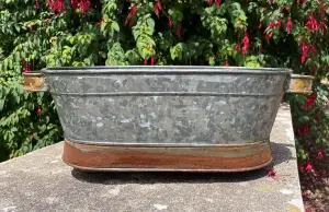 Galvanised Large Metal Planter with Handles Outdoor Garden Flower Pot Trough Ornament