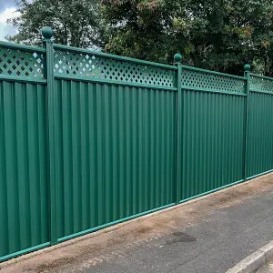 Storm Ready Maintenance Free 25 yr Guarantee ColourFence Extra Wide Metal Fence Panel Trellis 1.8m 6ft h x 2.35m 7.7ft w Green