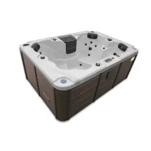 Canadian Spa Company Calgary 4 person Hot tub