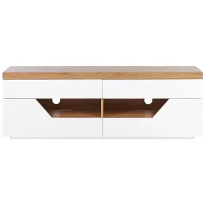 Beliani Modern TV Stand White CHEVAL