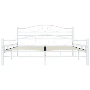 Berkfield Bed Frame White Metal 200x200 cm