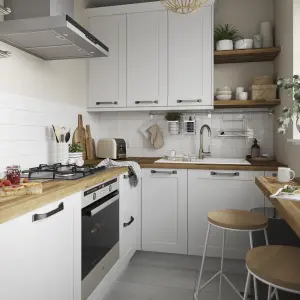 GoodHome Alpinia Matt ivory wood effect Shaker 50:50 Larder Cabinet door (W)600mm (H)1001mm (T)18mm