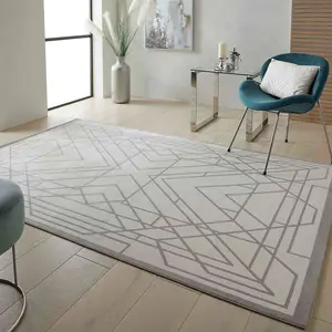 Light Grey Modern Chequered Geometric Easy to Clean Modern Bedroom Dining Room and Living Room Rug-160cm X 230cm