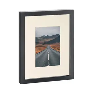 Photo Frame with 4" x 6" Mount - 8" x 10" - Ivory Mount