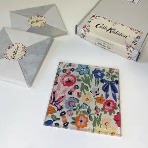 Cath Kidston Harmony Ditsy Glass Splashback SAMPLE (100x100mm)