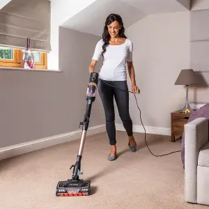 Shark Anti Hair Wrap Corded Stick Vacuum Cleaner with Flexology and TruePet HZ500UKT