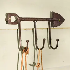 Vintage Style Spade and Fork Gardening Wall Hooks