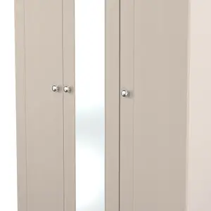 Sussex Ready assembled Traditional Beige & oak effect Tall Triple Wardrobe With 1 mirror door (H)1970mm (W)1110mm (D)530mm