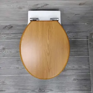 Oak Effect Soft Closing Toilet Seat