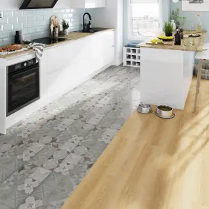 GoodHome Mambo Lulea Light Natural Wood effect Synchronised Click vinyl Planks, 2.17m²